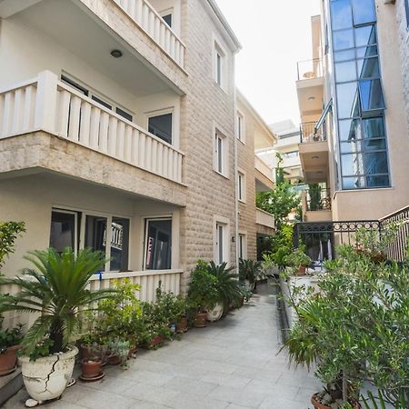 Apartments Franicevic Petrovac Exterior photo