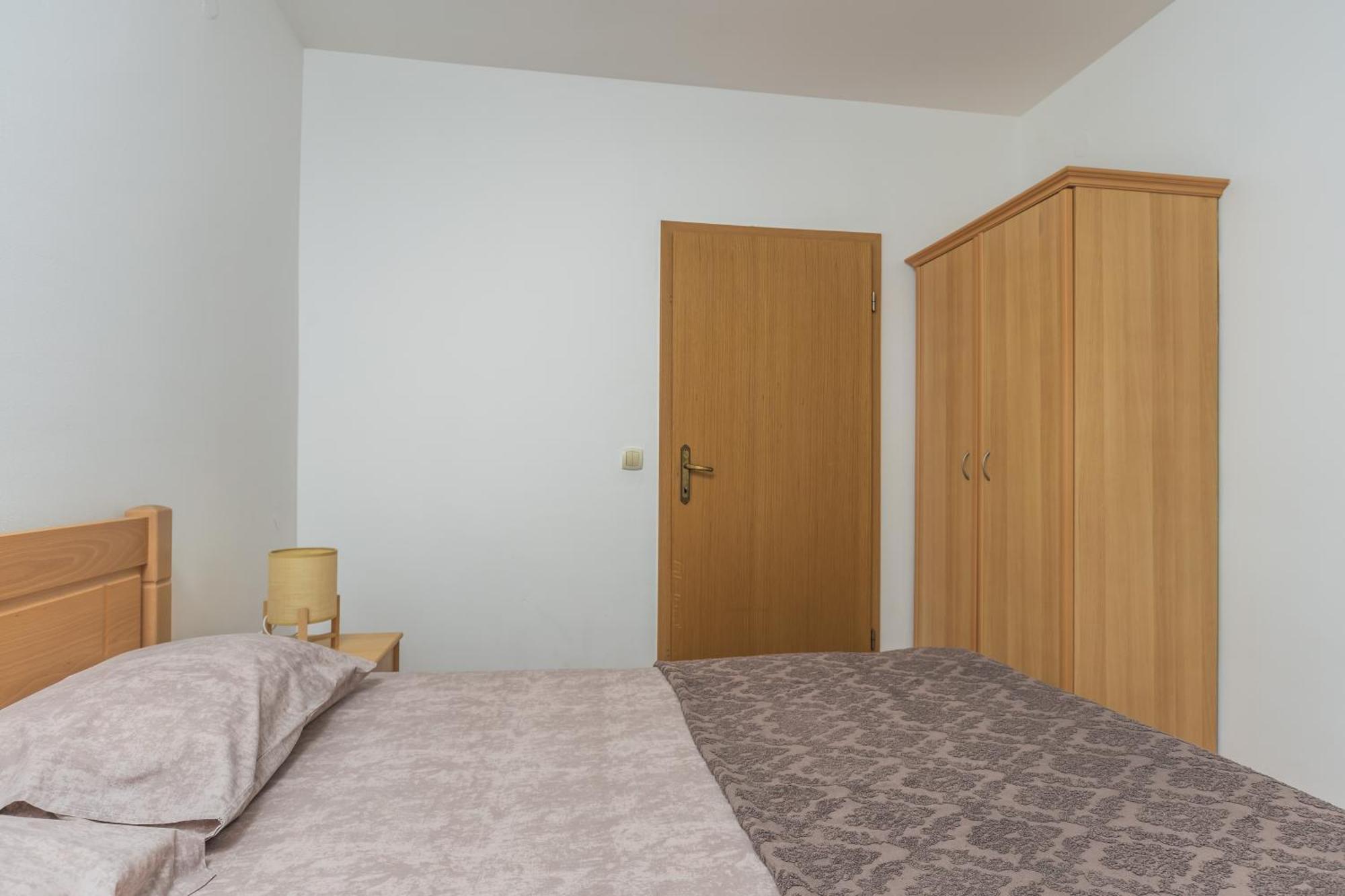 Apartments Franicevic Petrovac Exterior photo