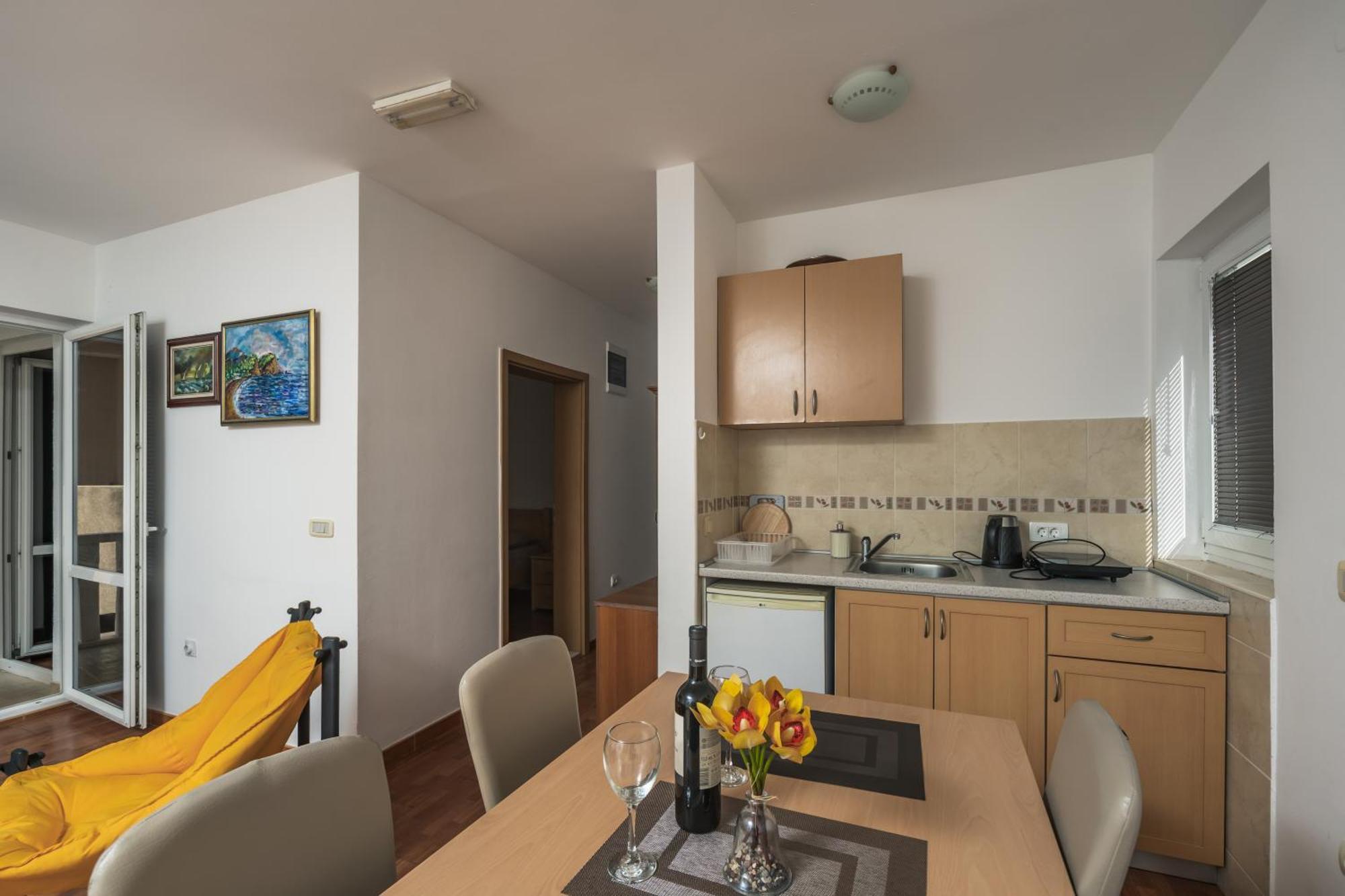 Apartments Franicevic Petrovac Exterior photo